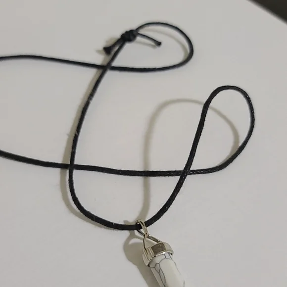 ❤️Necklace - Picture 2 of 2